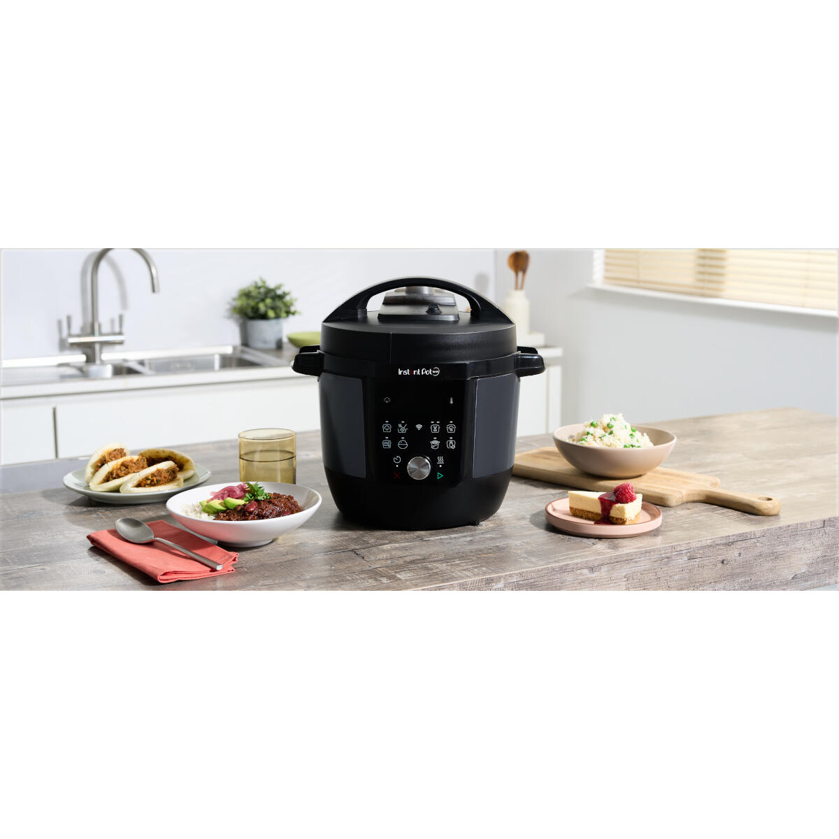 Instant Pot Plus WiFi 5,7L Multikocher