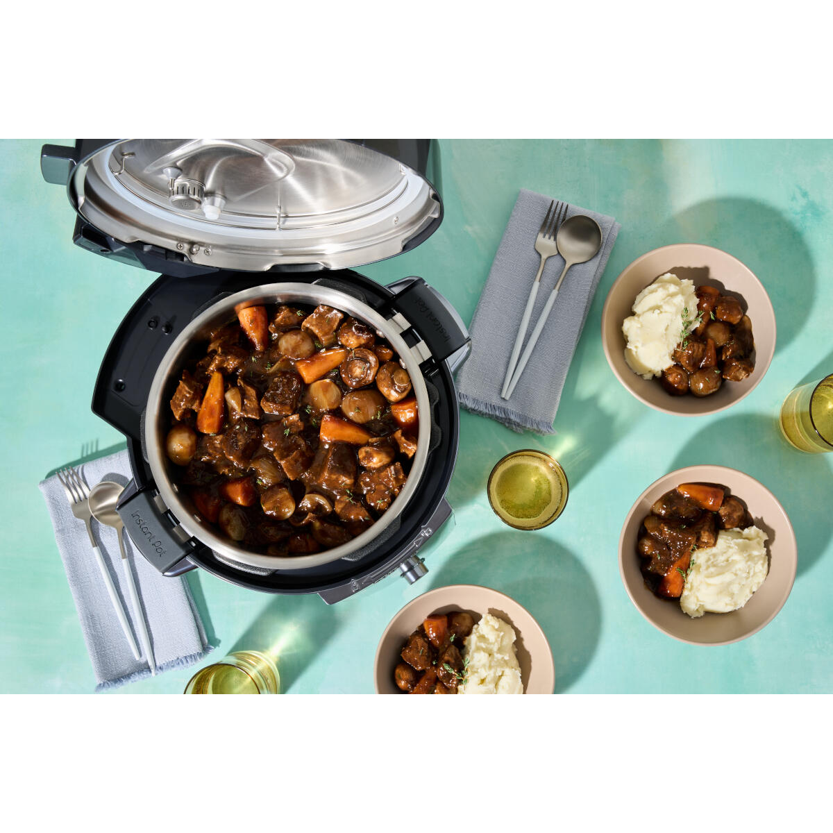 Instant Pot Pro WiFi 5.7L multi-cooker