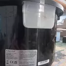 Instant Pot Pro 5.7L Multicooker 10-in-1 [Beautiful Inside]