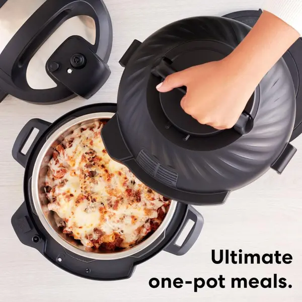 Instant Pot Duo Crisp 7.6L multicooker with air fryer
